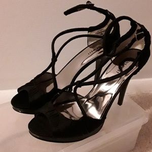 Black Strappy Heel